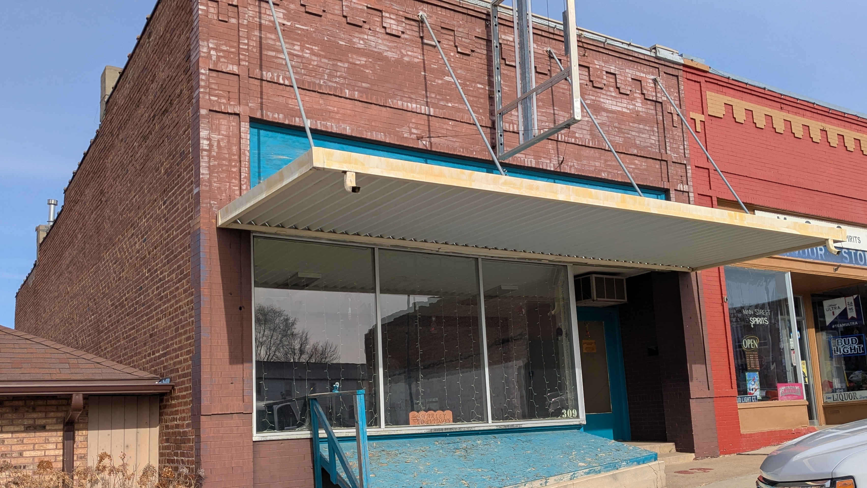 309 Main St Mapleton